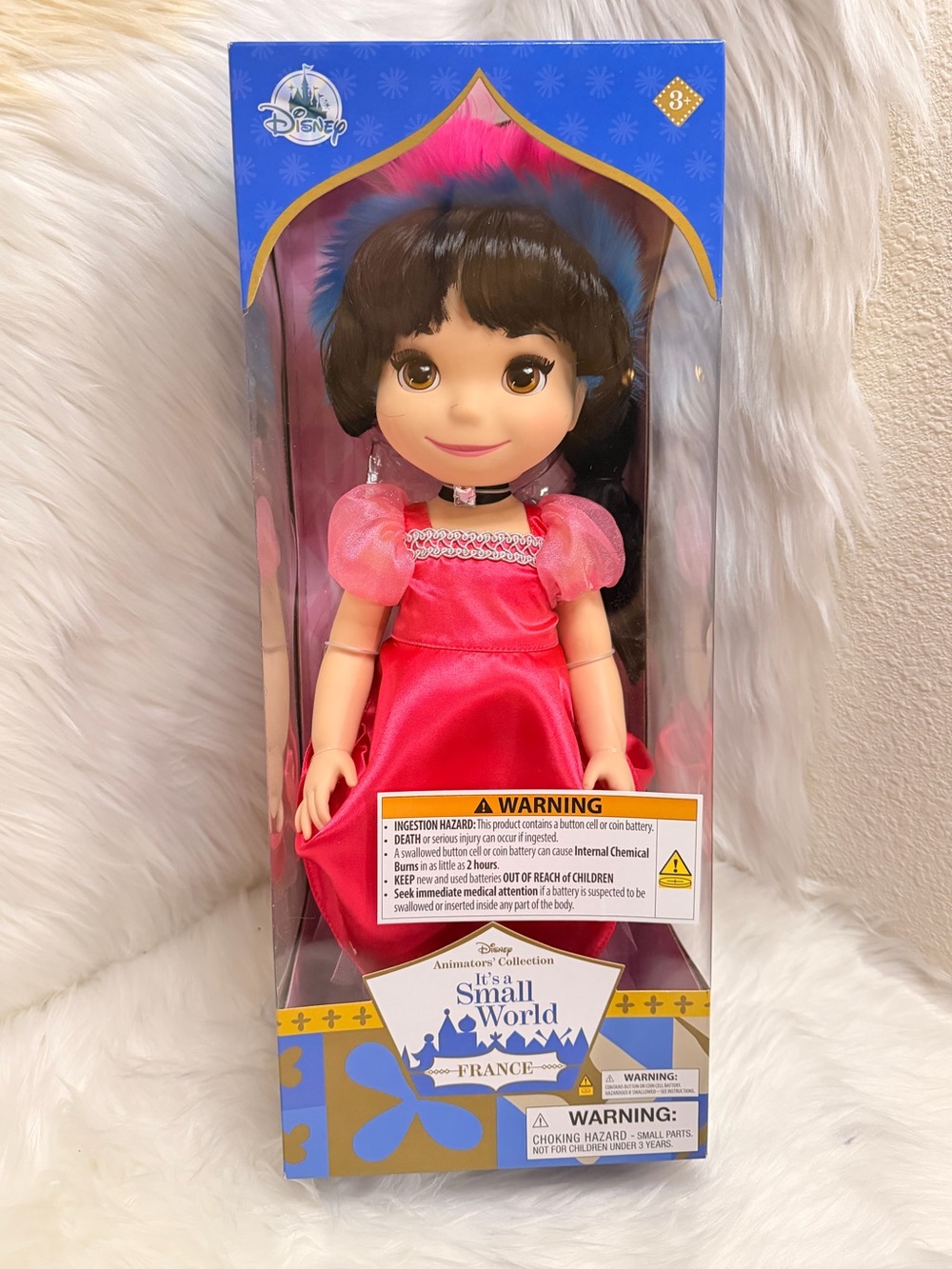 Disney Animator's Collection ''it's a small world'' France Singing Doll